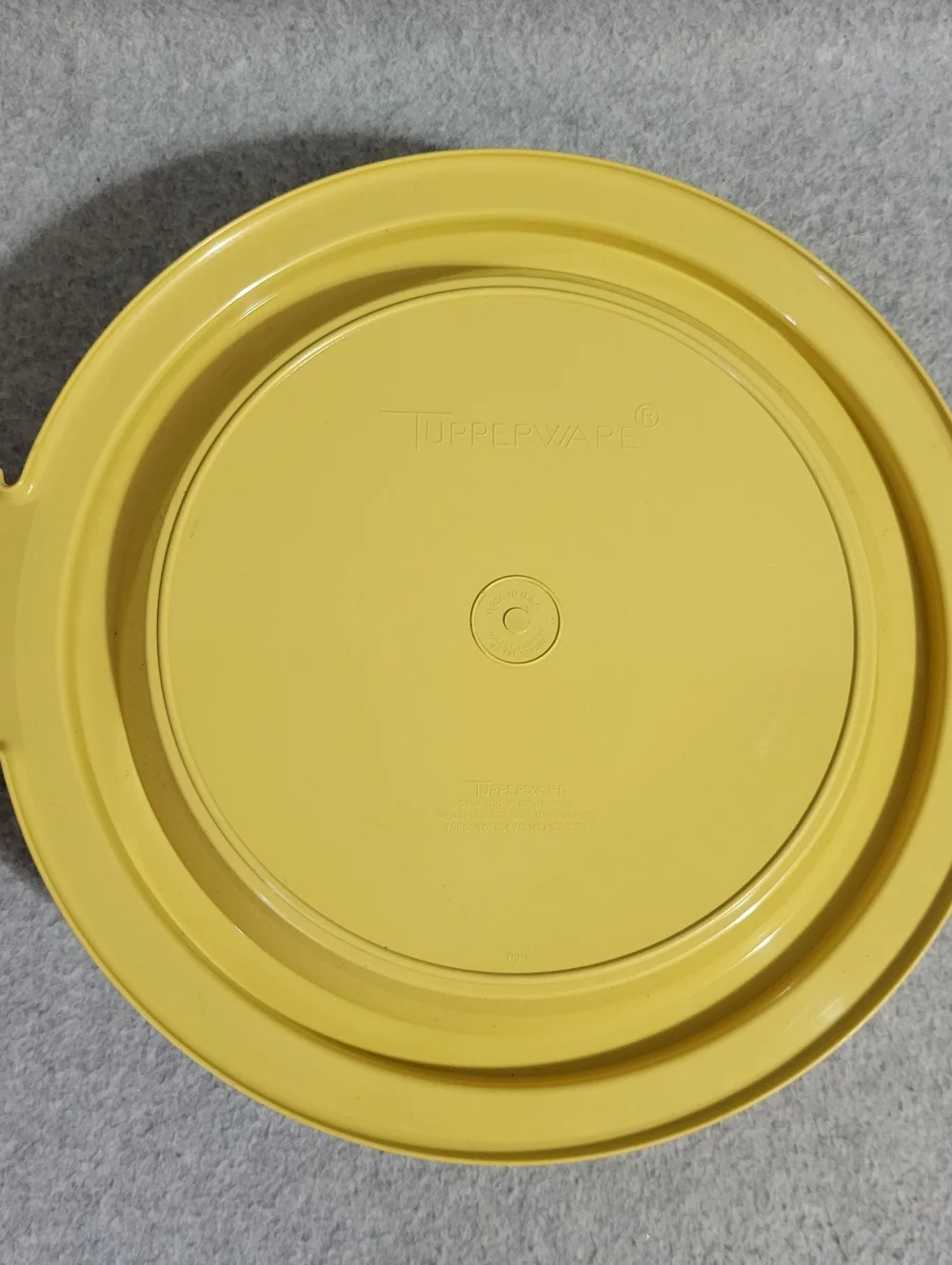 Tupperware please see